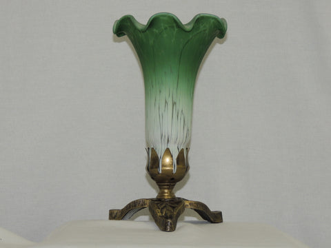 Lily Base Lamp Green White Lamp image 1