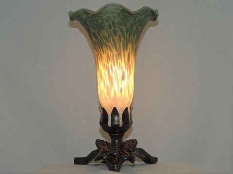 Butterfly Lily Base Lamp image 0